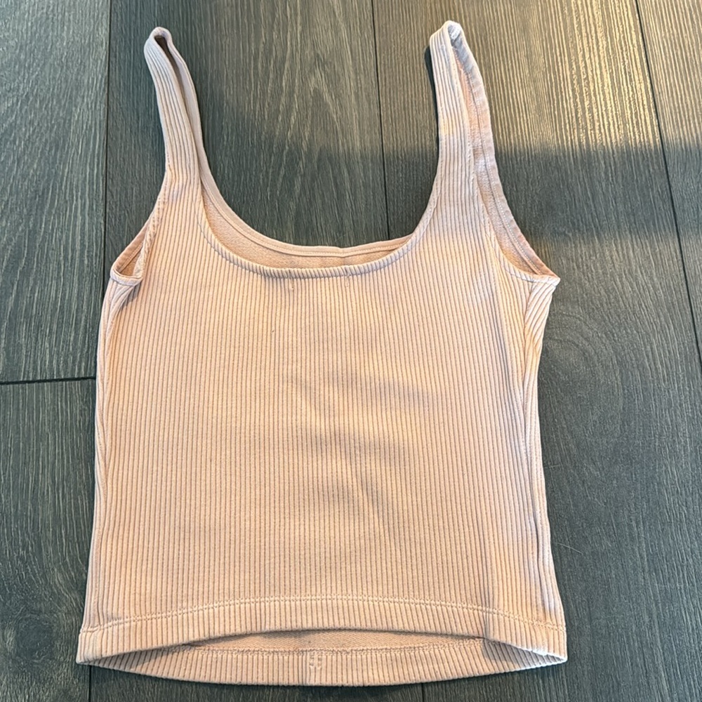 XS Light Pink Ribbed Tank - Picture 3 of 4